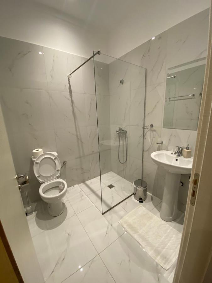 Deni'S Hotel Sarande Luaran gambar