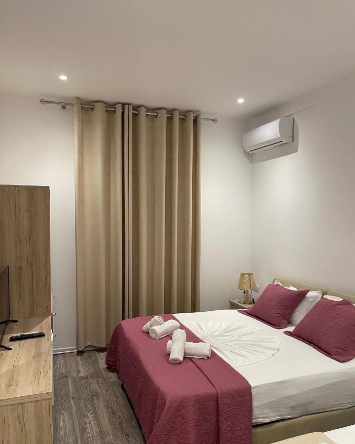 Deni'S Hotel Sarande Luaran gambar